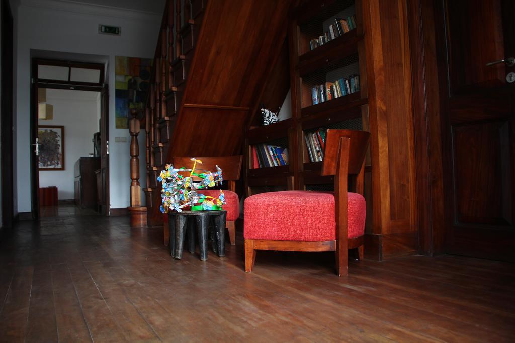 Casa Cafe Mindelo Hotel ภายนอก รูปภาพ